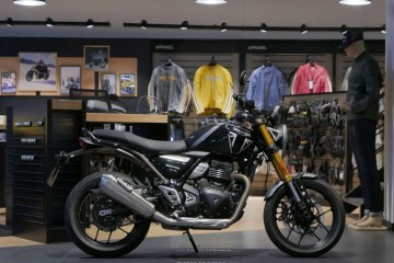 Triumph Speed 400 Model 2024 - Motocykl używany z gwarancją